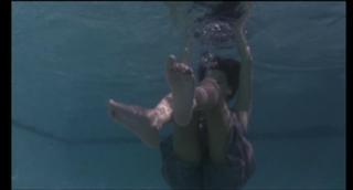 Katie Cassidy feet photo thumbnail