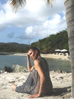 Katie Cassidy feet photo 11