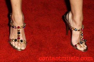 Katie Cleary feet photo 1