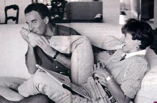 Katie Couric feet photo thumbnail