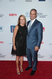 Katie Couric feet photo thumbnail