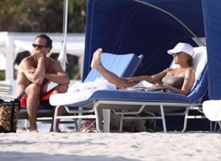 Katie Couric feet photo thumbnail