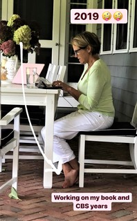 Katie Couric feet photo thumbnail