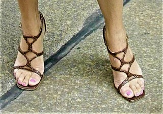 Katie Couric feet photo thumbnail