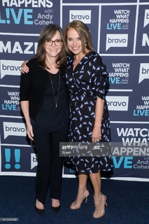 Katie Couric feet photo thumbnail