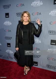 Katie Couric feet photo thumbnail