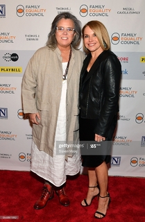 Katie Couric feet photo thumbnail