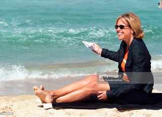 Katie Couric feet photo thumbnail