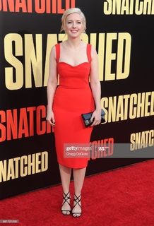 Katie Dippold feet photo 4