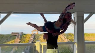 Katie Donnelly feet photo 7