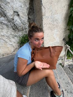 Katie Donnelly feet photo 1