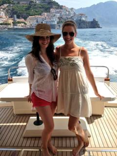 Katie Featherston feet photo thumbnail