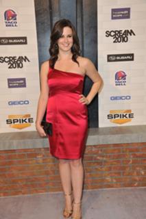 Katie Featherston feet photo thumbnail