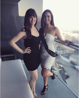 Katie Featherston feet photo thumbnail