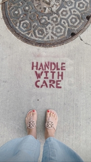 Katie Featherston feet photo thumbnail