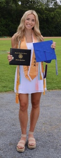 Katie Feeney feet photo thumbnail