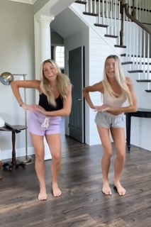Katie Feeney feet photo thumbnail