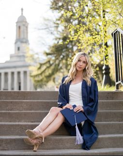 Katie Feeney feet photo thumbnail