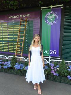 Katie Feeney feet photo 14