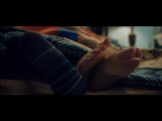 Katie Findlay feet photo 4