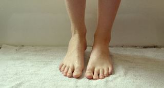 Katie Findlay feet photo 9