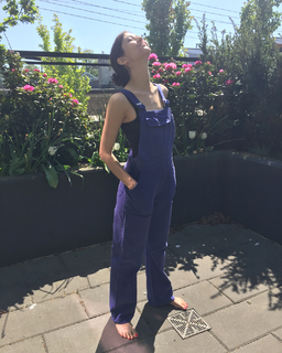 Katie Findlay feet photo 16