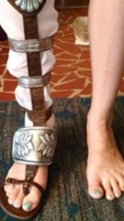 Katie George feet photo 1