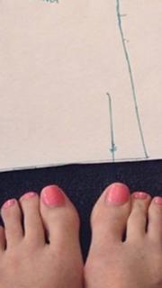 Katie George feet photo 2