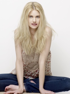 Katie Gill feet photo 1