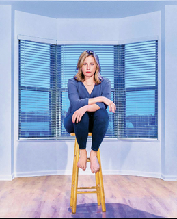 Katie Hill feet photo 7