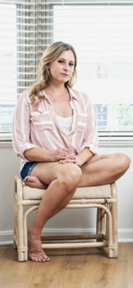 Katie Hill feet photo 5