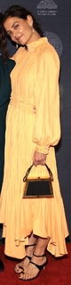 Katie Holmes feet photo thumbnail