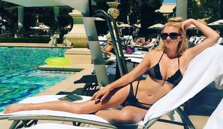 Katie Kearny feet photo 17
