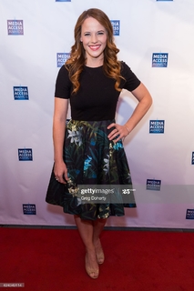 Katie Leclerc feet photo 5