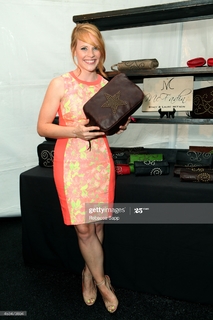 Katie Leclerc feet photo 20