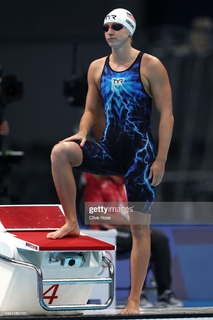 Katie Ledecky feet photo thumbnail