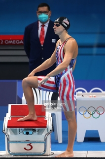 Katie Ledecky feet photo thumbnail