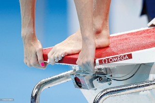 Katie Ledecky feet photo thumbnail