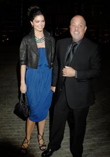 Katie Lee feet photo thumbnail