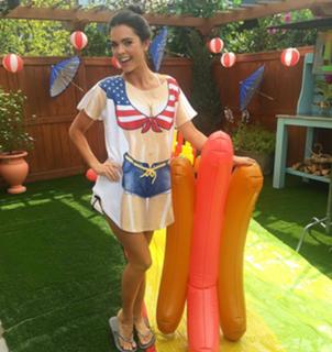 Katie Lee feet photo thumbnail