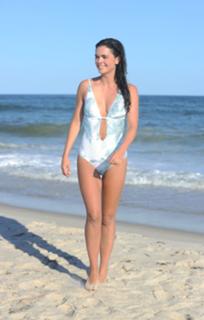 Katie Lee feet photo thumbnail