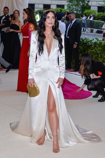 Katie Lee feet photo thumbnail