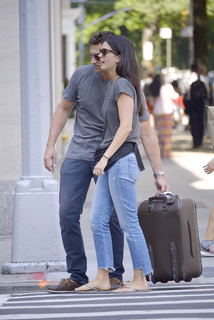 Katie Lee feet photo thumbnail