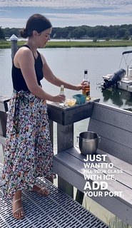 Katie Lee feet photo thumbnail