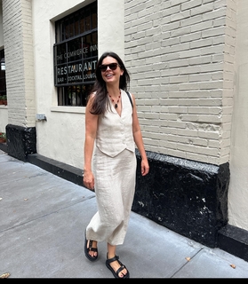 Katie Lee feet photo thumbnail