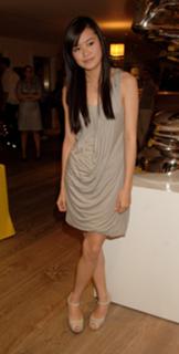 Katie Leung feet photo thumbnail