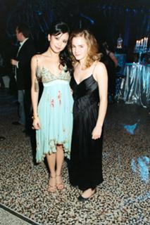 Katie Leung feet photo thumbnail