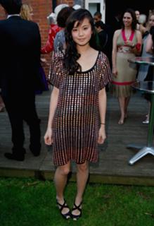 Katie Leung feet photo thumbnail