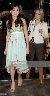 Katie Leung feet photo thumbnail