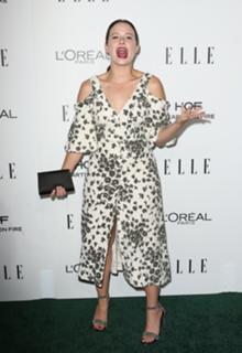 Katie Lowes feet photo 2